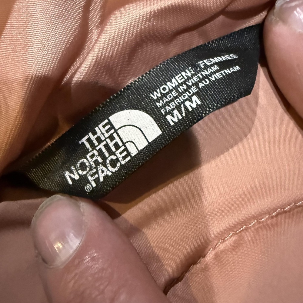 The North Face Jacket Womens Medium Pink Down Puffer Hooded Quilted Winter - Picture 4 of 11